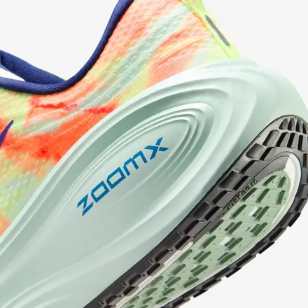 【国内4月13日発売開始】 ナイキ ボメロ プラス ベアリーボルト/ホットラバ/ブルーボイド/インディゴバースト(IQ0605-701)