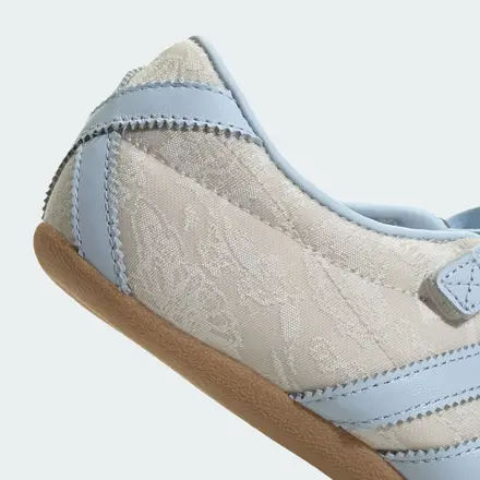 【国内4月17日発売予定】 リバティ ロンドン × アディダス オリジナルス トーキョーMJ チョークパール/クリスタルスカイ/チョークホワイト(IH4532)