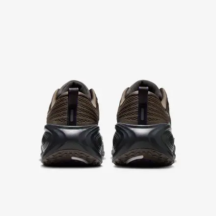 【海外4月14日発売開始】 ナイキ ボメロ プラス アイアンストーン/ダーク スモーク グレー/ダーク レーズン/クオーツ パティーナ(IR7550-030)