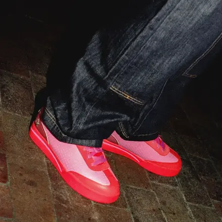 【海外5月1日/6日発売予定】 BBC アイスクリーム × リーボック ボード フリップ 2色