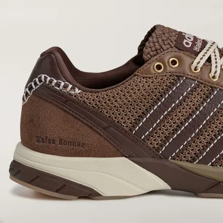 【国内4月17日発売予定】 ウェールズ ボナー × アディダス アディゼロ ジャパン メッシュ オーバーン/クリームホワイト/ワンダークォーツ(KI6054)