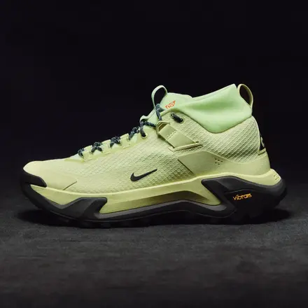   ナイキ ACG ゼガマ ハイク ブライト グリーン