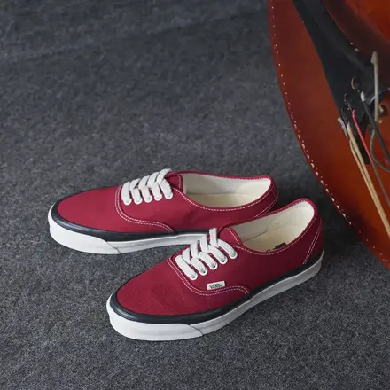  【国内先行予約/4月24日発売予定】 ヴァンズ プレミアム オーセンティック 44 デック 3色