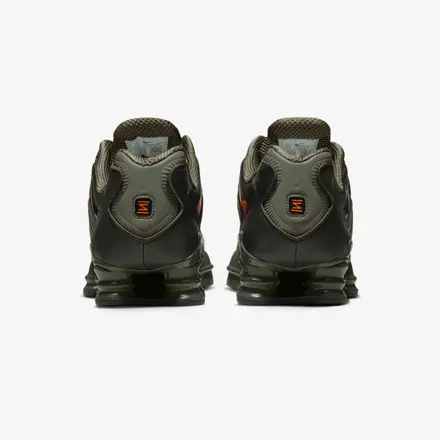  【国内4月18日発売予定】 ナイキ ショックス TL "タイガー カモ" ブラック/カーゴ カーキ/セコイア/ニュースプリント(IR0918-001)