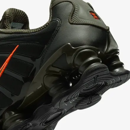  【国内4月18日発売予定】 ナイキ ショックス TL "タイガー カモ" ブラック/カーゴ カーキ/セコイア/ニュースプリント(IR0918-001)