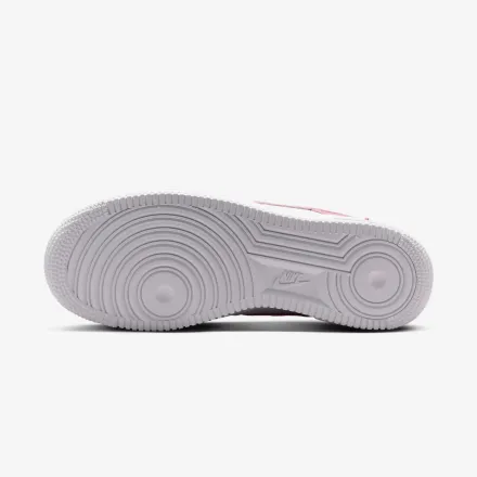 【国内4月20日発売予定】 ナイキ ウィメンズ エア フォース 1 '07 ホワイト/ピーアニ/ピンクフォーム(IR0872-100)