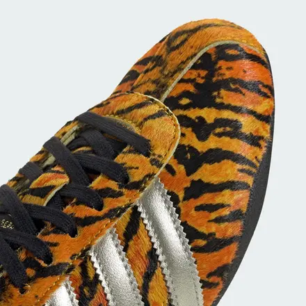 【国内4月24日発売予定】 アディダス オリジナルス トーキョー "タイガー" イエロー/ゴールドメタリック/コアブラック(IH6638)