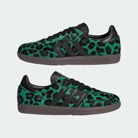  アディダス オリジナルス ウィメンズ サンバ OG スクリーミング グリーン/コア ブラック/ゴールド メタリック(HQ9374)