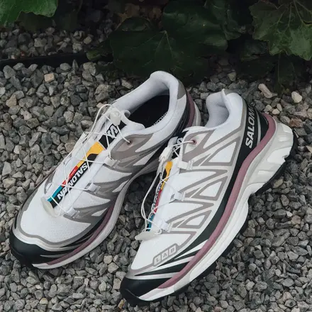  サロモン XT-6 ホワイト/ブラック/ダスキー オーキッド(L49209600)