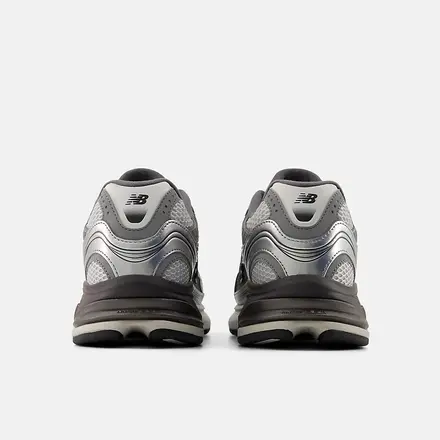 【海外5月8日発売予定】 ニューバランス 2010 メタリック シルバー/グレー(U2010753)