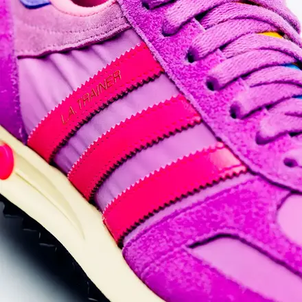 【海外4月23日/27日発売予定】スニーカー ポリティクス × アディダス オリジナルス LA トレーナー OG "フェスティバル"(KJ0450)