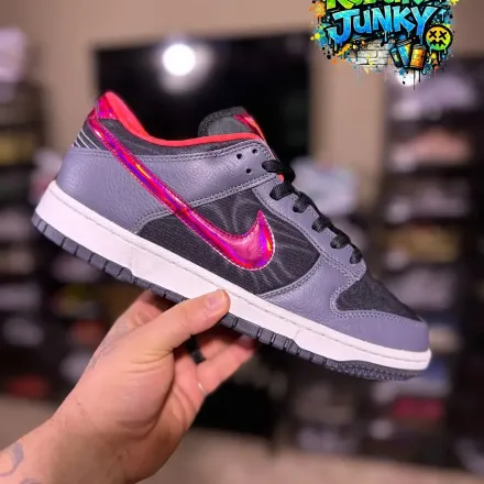  コービー・ブライアント × ナイキ ダンク ロー プロトロ "WNBA オールスター" ブラック/マルチカラー/ホット パンチ(IQ3919-001)