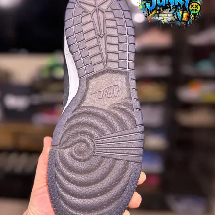 【海外7月17日発売予定】 コービー・ブライアント × ナイキ ダンク ロー プロトロ "WNBA オールスター" ブラック/マルチカラー/ホット パンチ(IQ3919-001)