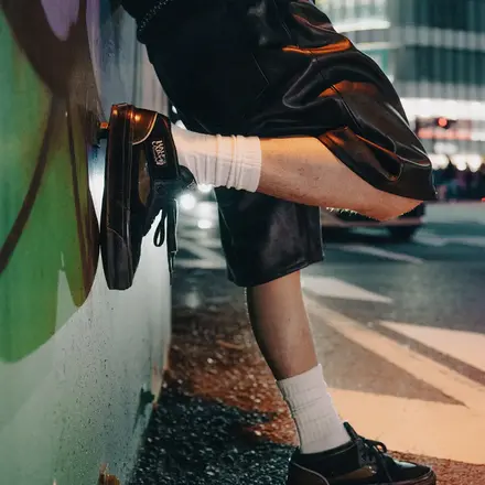 【国内4月29日発売予定】 バンズ LX ハーフキャブ 33 TPU "トーキョー" ブラック/ブラウン(VN000Z0UBLA)