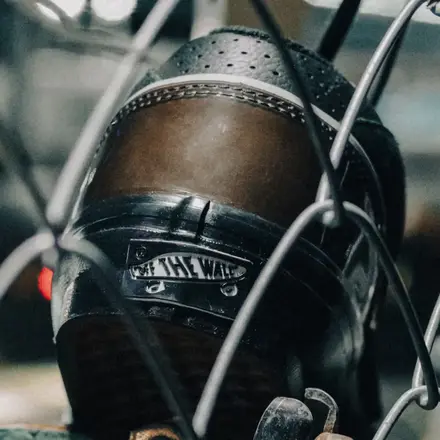 【国内4月29日発売予定】 バンズ LX ハーフキャブ 33 TPU "トーキョー" ブラック/ブラウン(VN000Z0UBLA)