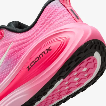 【海外4月20日発売開始】 ナイキ ボメロ プラス パール ピンク/ピンク グロウ/ハイパー ピンク/サミット ホワイト(IR8317-664)