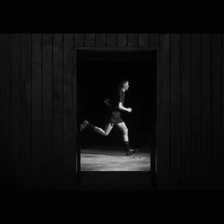 【国内4月23日発売予定】 ドーバー ストリート マーケット × ニューバランス フューエルセル SC エリート V5 ブラック/プラム(MRCEL4E8)