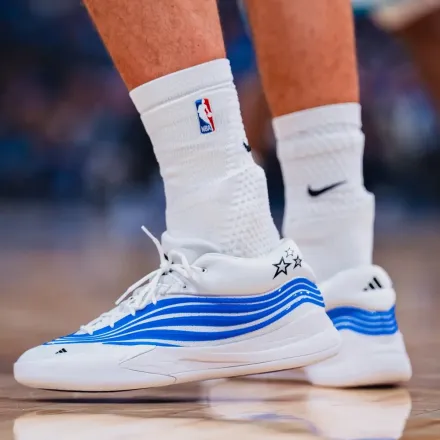  フランツ・ワグナー × アディダス デイム X PE "オーランド マジック"