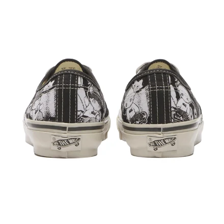 【国内4月24日発売開始】 ポップマート × ヴァンズ プレミアム オーセンティック 44 ディムー ブラック/トゥルー ホワイト(VN000EAK6BT)