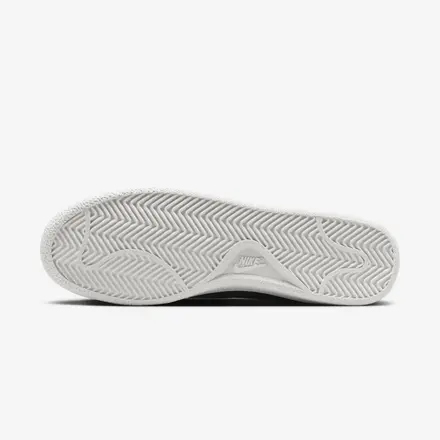 【国内5月7日発売予定】 ナイキ テニス クラシック ファー/セイル/ファー(IV2436-300)