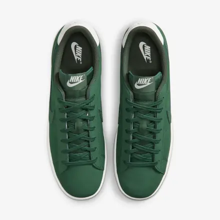 【国内5月7日発売予定】 ナイキ テニス クラシック ファー/セイル/ファー(IV2436-300)