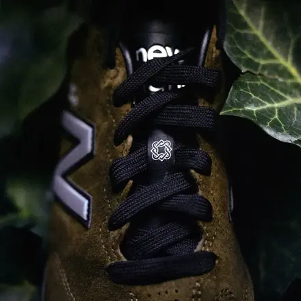 【国内4月24日発売開始】ラック オブ ガイダンス × ニューバランス 442 エリート TF V3 アボカド/ブラック/クール グレー(U41T7UT)