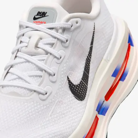 【海外6月1日発売予定】 ナイキ ボメロ プレミアム ホワイト/レーサー ブルー/ブライト クリムゾン/ブラック(II5258-100)