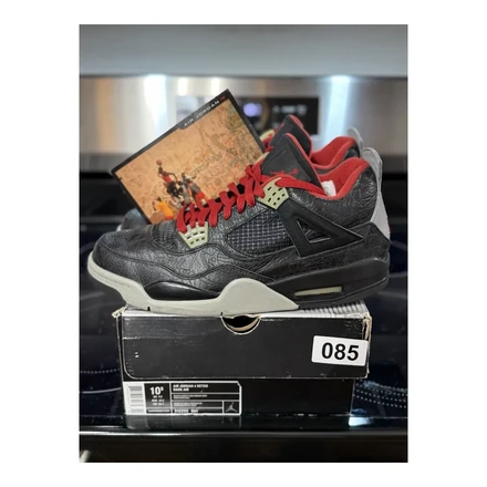 【2027年2月発売予定】ナイキ エア ジョーダン 4 “ブラック レーザー”(IR2070-001)