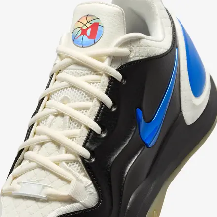  ナイキ エーツー "スタンディング オベーション"(IH1138-001)