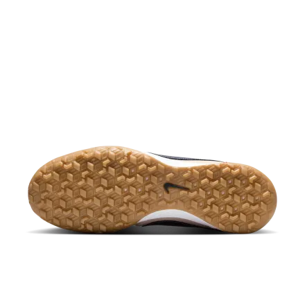 【海外4月27日発売開始】 ナイキ ティエンポ リゲラ プロ ヘリテージ パール ホワイト/ディープ オブシディアン(IR2226-240)