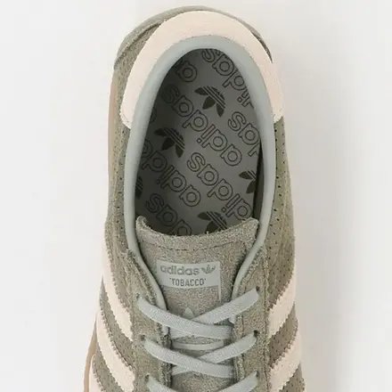 【国内先行予約/5月上旬発売予定】 アディダス オリジナルス タバコ オリーブ ストラータ/サンドストーン/ガム(IH9113)