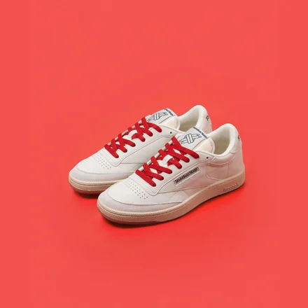 【国内4月27日先行予約】 すにすて - SneakerStep × リーボック クラブ C 85 2色