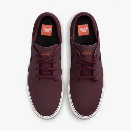 【2026年発売予定】ナイキ SB ズーム ジャノスキー OG+ バーガンディ クラッシュ/バーガンディ クラッシュ/セイル/ブラック(IO8737-600)