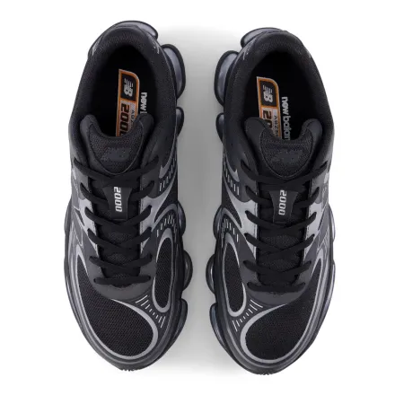 【国内先行予約/5月13日発売予定】ニューバランス 2000 ブラック/シルバー メタリック(U20008LL)