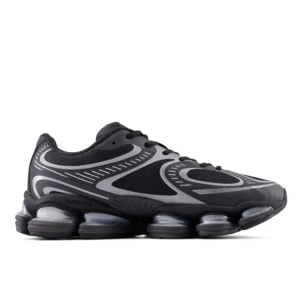 【国内先行予約/5月13日発売予定】ニューバランス 2000 ブラック/シルバー メタリック(U20008LL)