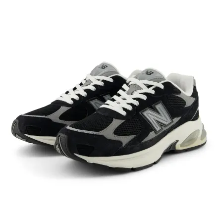 【国内先行予約/5月13日発売予定】ニューバランス 2010 ブラック/シャドウ グレー(U2010892)