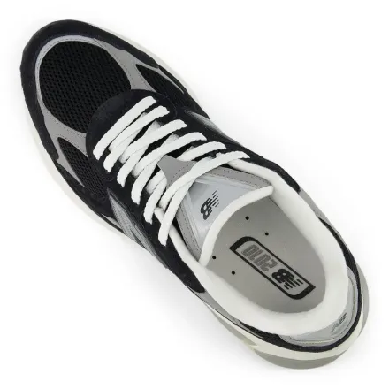 【国内先行予約/5月13日発売予定】ニューバランス 2010 ブラック/シャドウ グレー(U2010892)