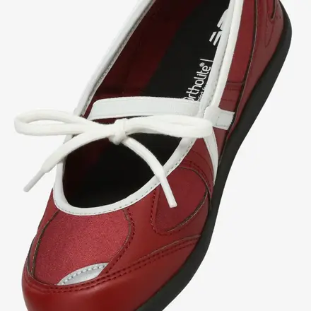 【海外4月28日発売開始】 ニューバランス ウィメンズ フラット ブリーズ 2色