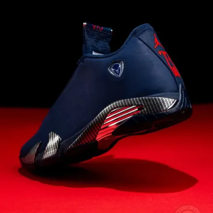 【非売品】 ナイキ エアジョーダン 14 PE "ハワード バイソン"