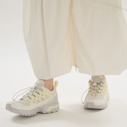 【国内5月14日発売予定】 エミ × サロモン ACS+ アイボリー(L45446200)