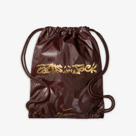 【国内6月30日発売予定】 トラヴィス・スコット × ナイキ ファントム 6 ロー エリート FG SE マルチカラー/メタリック ゴールド(IQ8140-900)