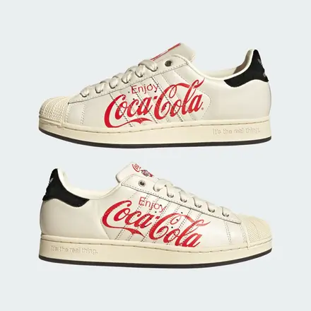 【海外6月6日発売予定】 コカ・コーラ × アディダス オリジナルス スーパースター フットウェア ホワイト/クリーム/レッド(KH6892)