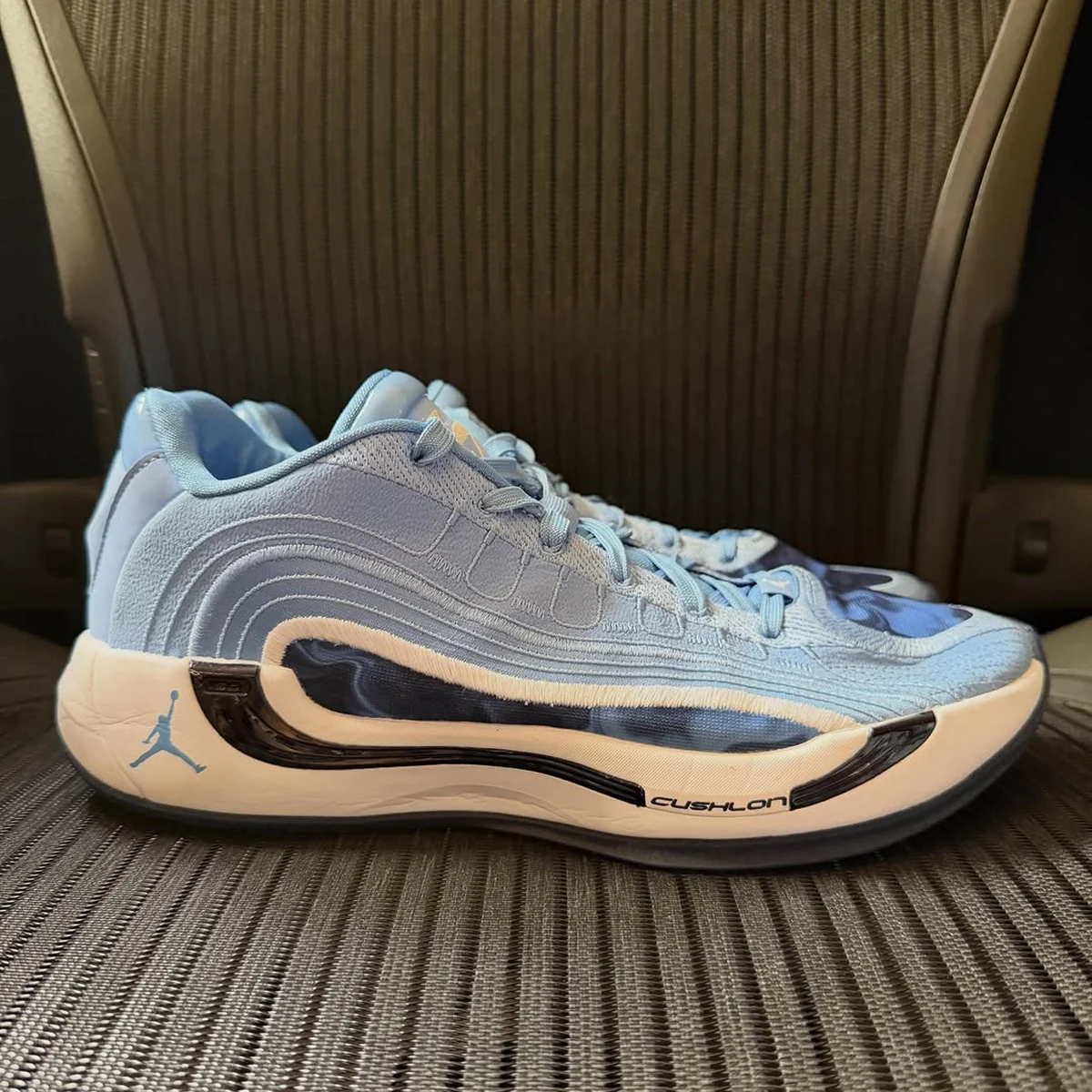 【非売品】ナイキ ジョーダン ルカ 4 PE "UNC アウェイ"