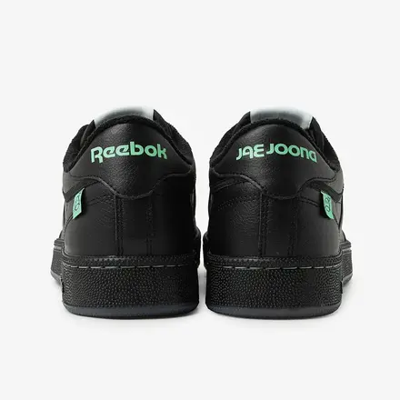 【国内6月12日予約開始】ジェジュン × リーボック クラブ C 85 ヴィンテージ ブラック(RE1759BU044302)