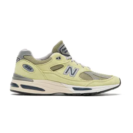 【海外7月1日発売予定】ニューバランス 991V2 メイド イン UK グリーンバナナ(U991WG2)