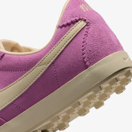 【海外6月発売開始】ナイキ ウィメンズ アストログラバー スエード ライトマゼンタ/セイル/モスリン(IQ7611-500)