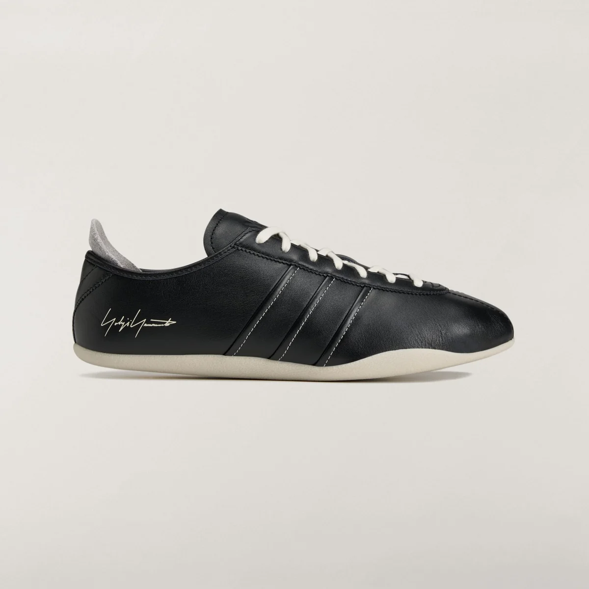 【国内7月17日発売予定】アディダス Y-3 トウキョウ ブラック/アルミナ/オフホワイト(KI7892)
