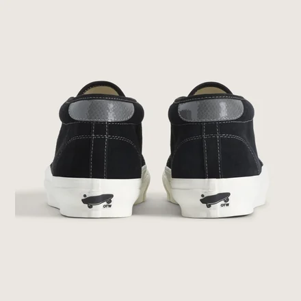 【国内7月10日発売予定】バンズ OTW チャッカ 49 ビブラム 2色