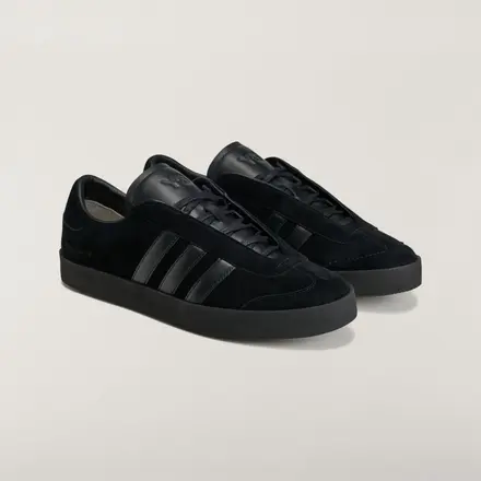 【国内7月10日発売予定】アディダス Y-3 ガゼル ブラック/ブラック/オフホワイト(LA6689)