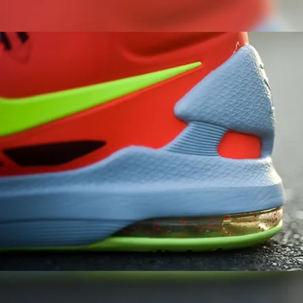 【2027年発売予定】ナイキ KD 5 "DMV"